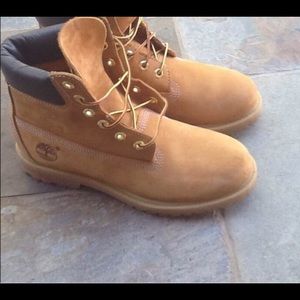 Timberland size 7 girls